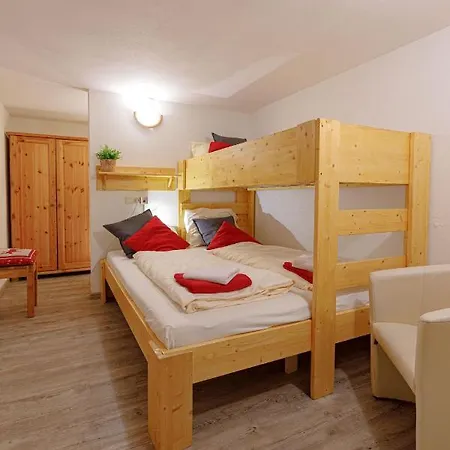 アパート Kitzblick